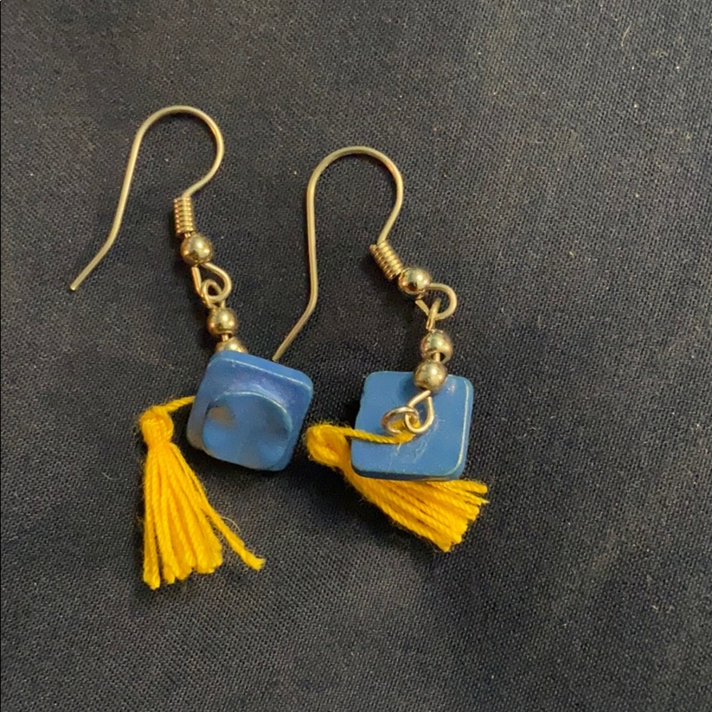 Grad earrings!